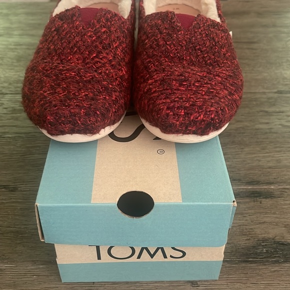 Toms Alpargata w/ Faux Fur - Picture 6 of 8